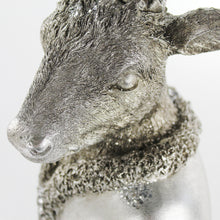 Lade das Bild in den Galerie-Viewer, Hirschbüste Silber Glitzernd