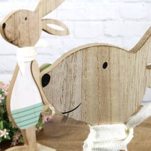 Lade das Bild in den Galerie-Viewer, 2er Set Osterhase stehend Holz
