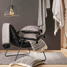 Lade das Bild in den Galerie-Viewer, Kissen Schwarz Beige