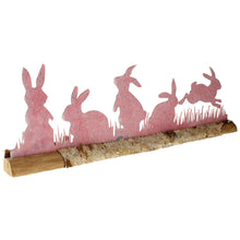 Lade das Bild in den Galerie-Viewer, Hasen rosa auf Holz
