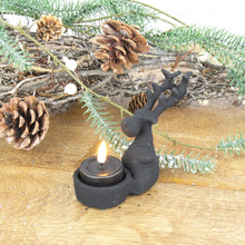 Lade das Bild in den Galerie-Viewer, Teelichthalter Hirsch schwarz matt