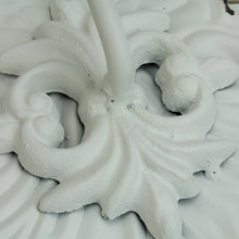 Lade das Bild in den Galerie-Viewer, Türklopfer Weiß