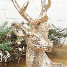 Lade das Bild in den Galerie-Viewer, Deko Hirsch gold in 2 verschiedenen Größen