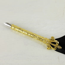 Lade das Bild in den Galerie-Viewer, Füllfederhalter Gold klein