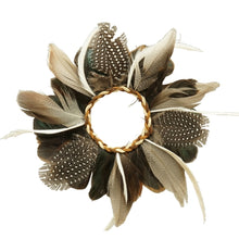 Lade das Bild in den Galerie-Viewer, Federkranz Braun 20 cm