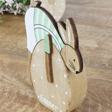 Lade das Bild in den Galerie-Viewer, 2er Set Holzei mit Osterhase Braun Grün