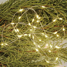 Lade das Bild in den Galerie-Viewer, Lichterkette 20 LED Timer 2er Set