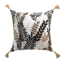 Lade das Bild in den Galerie-Viewer, Kissen Zebra bunt 45 x 45 cm