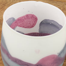 Lade das Bild in den Galerie-Viewer, Windlicht Glas bunt groß 12 cm