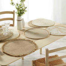 Lade das Bild in den Galerie-Viewer, 2er Set Platzset Jute 38 cm Brau Natur