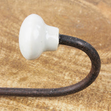 Lade das Bild in den Galerie-Viewer, Wandhaken Schirm grün braun Kleiderhaken Garderobenhaken