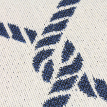 Lade das Bild in den Galerie-Viewer, Kissen Tau oder Anker