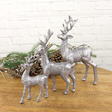 Lade das Bild in den Galerie-Viewer, Hirsch Silber glitzer verschiedene Größen