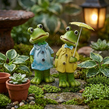 Lade das Bild in den Galerie-Viewer, 2er Set Dekofigur Frosch Grün bunt 20 cm Gartendeko Tierfigur Keramik
