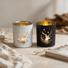 Lade das Bild in den Galerie-Viewer, 2er Set Dekowindlicht Hirsch Glas Schwarz Weiß modern Winter Dekoration Windlicht Kerzenhalter Weihnachten
