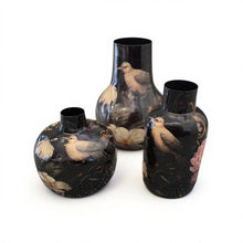 Lade das Bild in den Galerie-Viewer, Dekovase Schwarz Floral Metall 25 cm Vase Blumenvase
