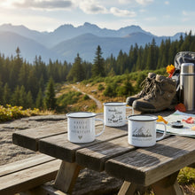 Lade das Bild in den Galerie-Viewer, 3er Set Metall Tasse Berge Wandern Weiß Grau 350 ml Metallbecher Campingbecher
