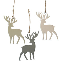 Lade das Bild in den Galerie-Viewer, 3er Set Dekorentiere hängend Metall Beige 15 cm Rentier Dekorentier Dekohänger Weihnachten
