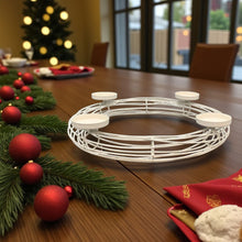 Lade das Bild in den Galerie-Viewer, Adventskranz Metall Creme Weiß 47 cm Weihnachtsdeko Metallkranz Tischdeko
