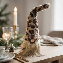 Lade das Bild in den Galerie-Viewer, Deko Wichtel Leo Muster 36 cm Stoff Weihnachtswichtel Dekozwerg
