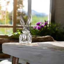 Lade das Bild in den Galerie-Viewer, Hasenbüste Silber modern Dekohase Osterhase Hase Ostern Dekofigur
