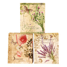 Lade das Bild in den Galerie-Viewer, 3er Set Geschenktasche Vintage Schmetterling Lavendel Kraftpapier mit Kordelgriff 33 cm elegante Geschenkverpackung
