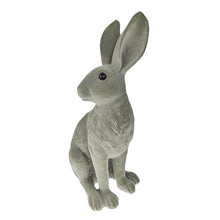 Lade das Bild in den Galerie-Viewer, Dekohase Grau 36 cm Polyresin samtig modern Hase Osterhase Osterdekoration Deko Ostern

