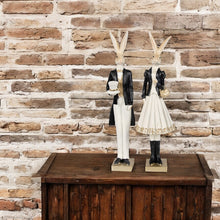 Lade das Bild in den Galerie-Viewer, Dekohase Schwarz Weiß Polyresin Dame od. Herr Osterhase Osterdeko Hase Deko Ostern
