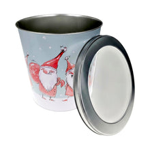 Lade das Bild in den Galerie-Viewer, XL Gebäckdose Rot Weiß oder Wichtel 23 cm Metall Weihnachtsdose Keksdose Plätzchenaufbewahrung
